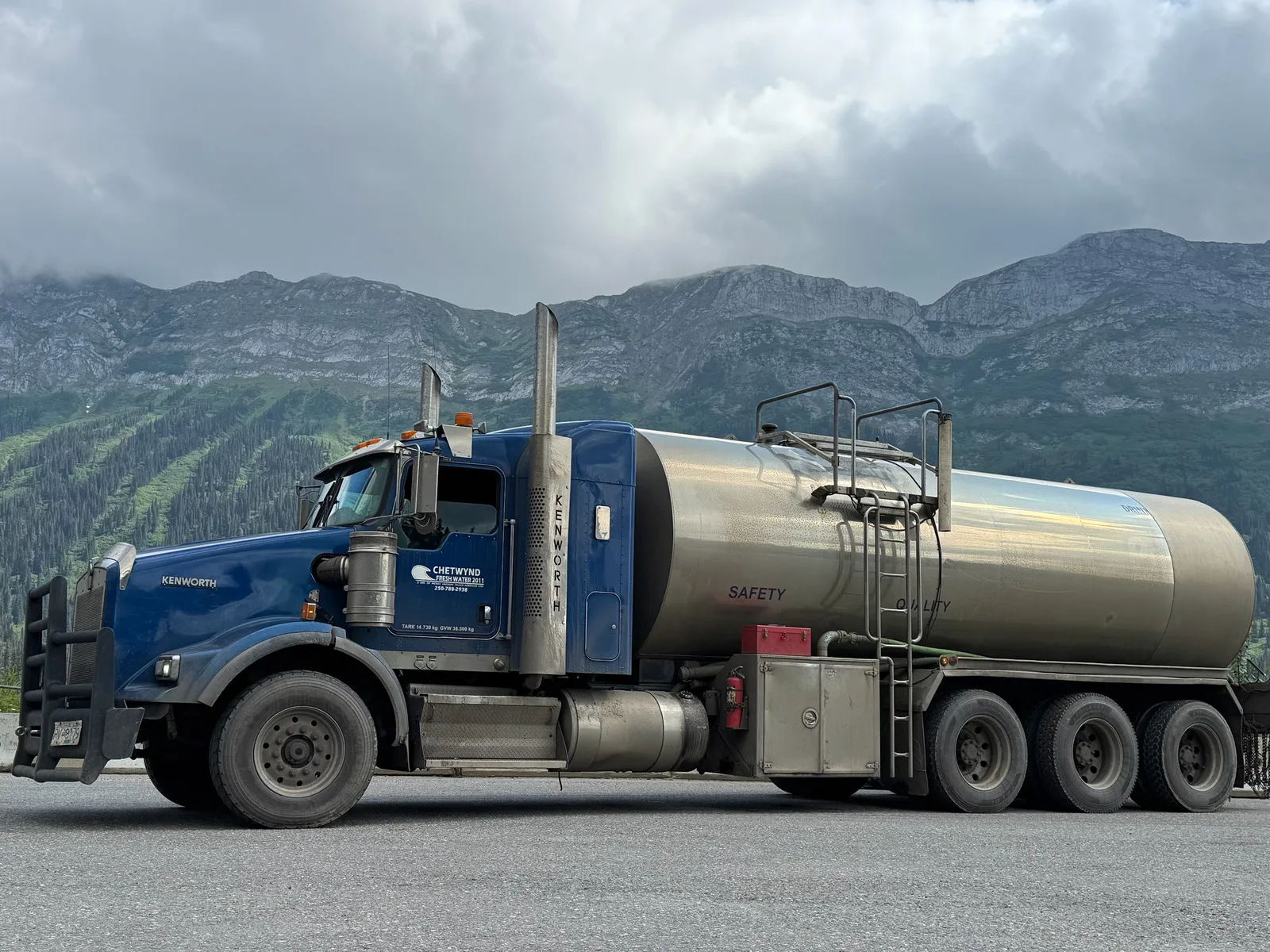 MV Trucking vacuum truck on site 24