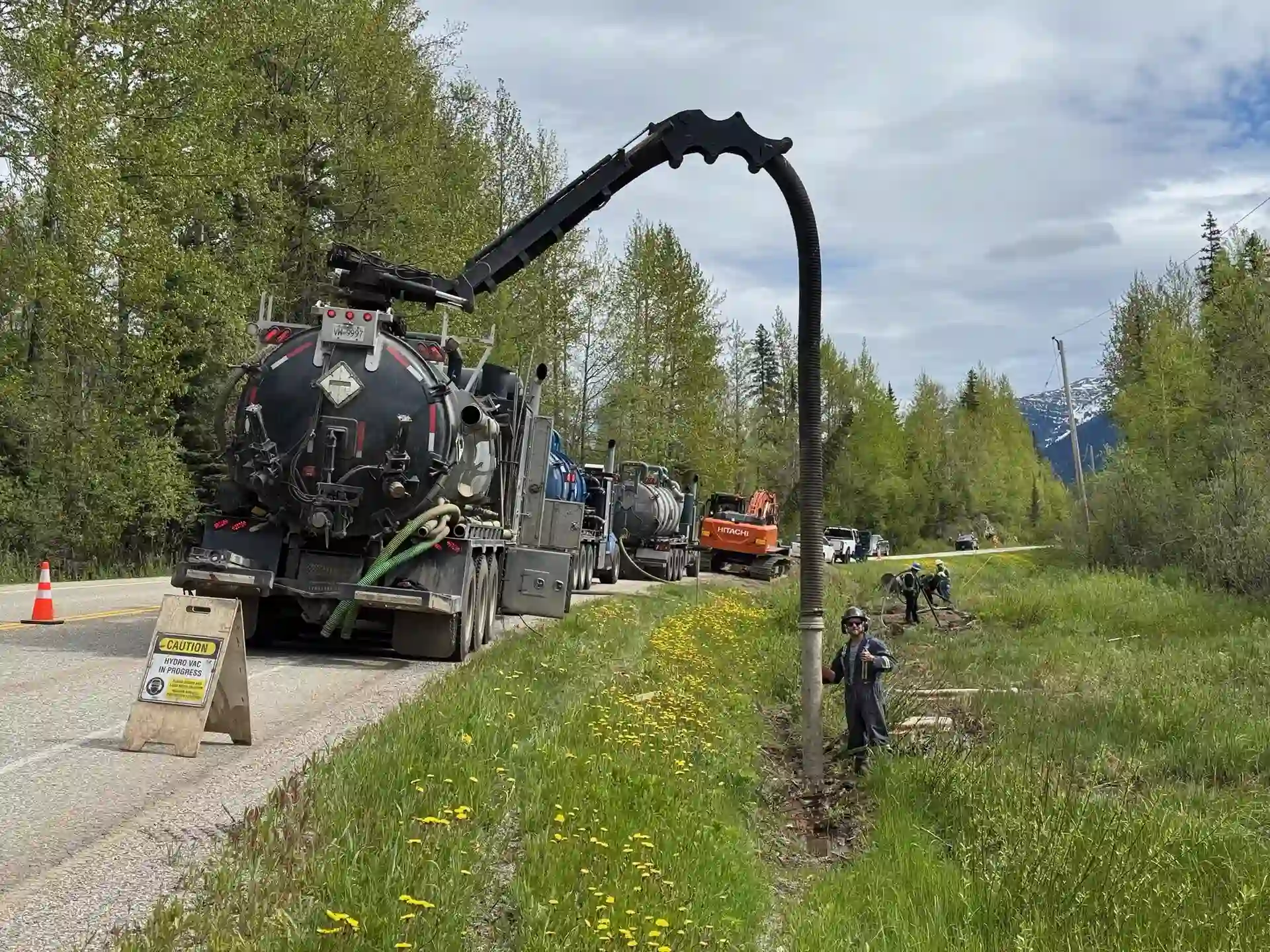 MV Trucking vacuum truck on site 2