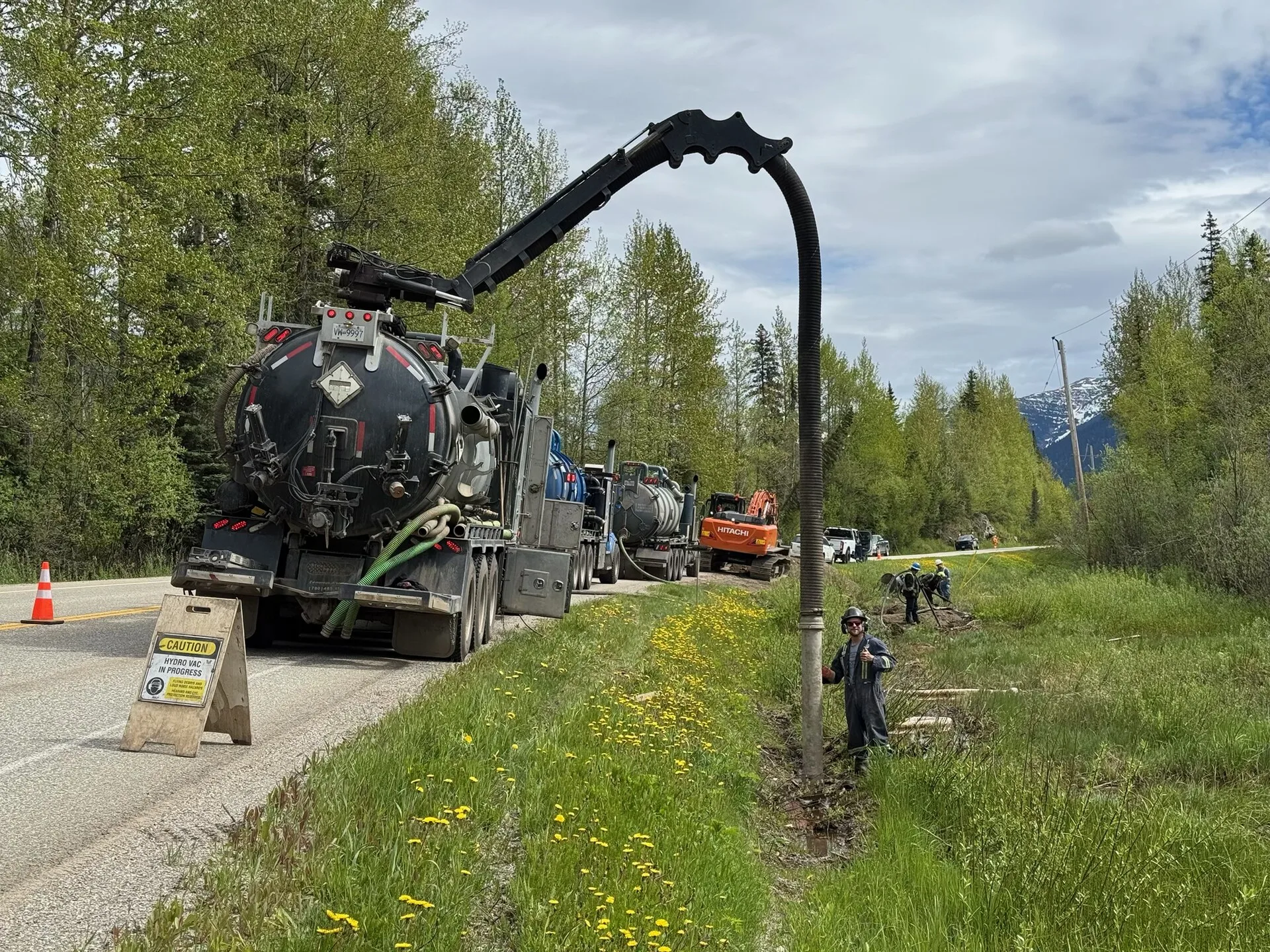 MV Trucking vacuum truck on site 8